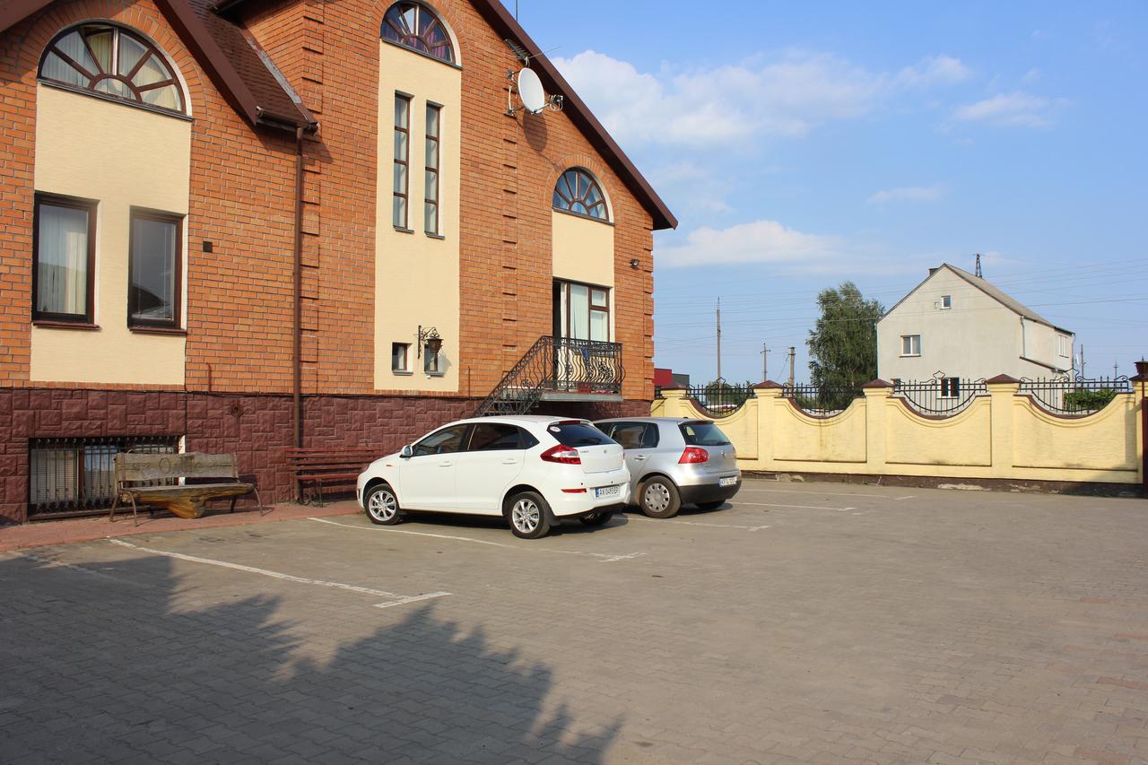 Bed and Breakfast Zolota Pidkova Kovelʼ Esterno foto